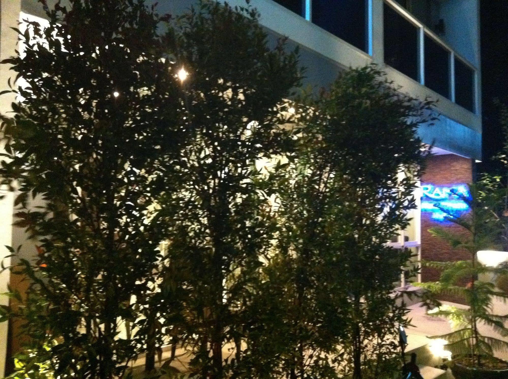 Rama Kata Beach Hotel 외부 사진