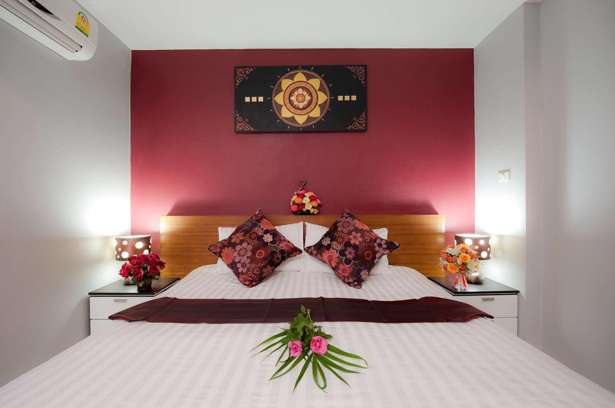 Rama Kata Beach Hotel 외부 사진
