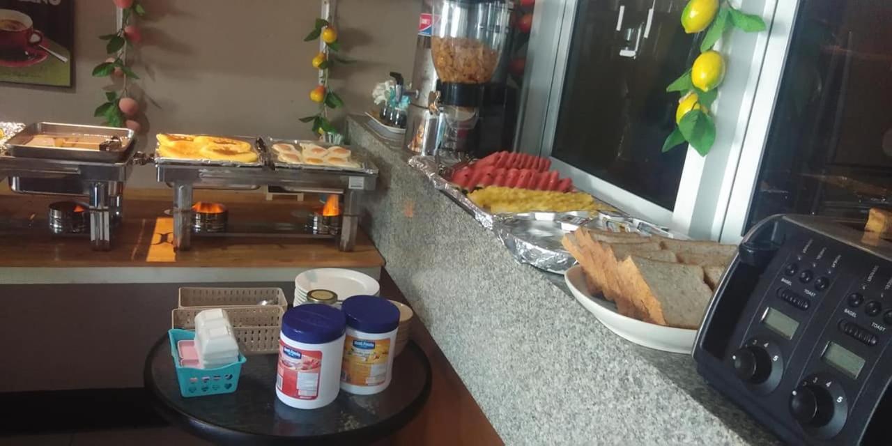 Rama Kata Beach Hotel 외부 사진